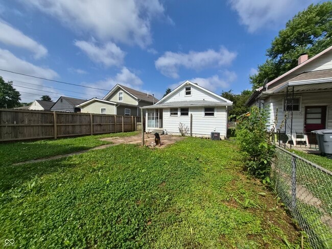 Photo - 925 N Somerset Ave