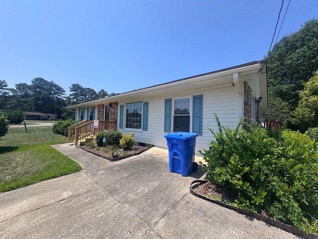 Photo - 7363 Hyannis Dr