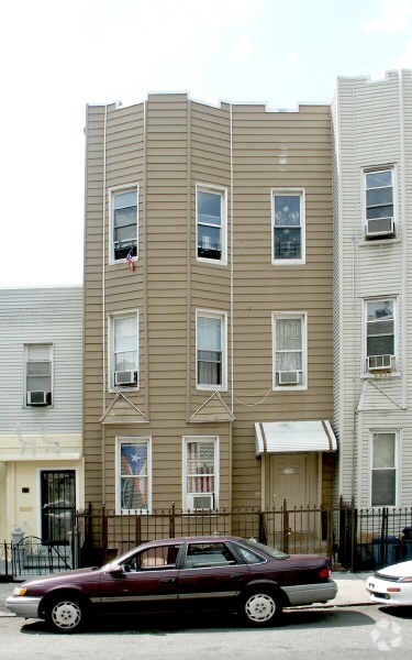 Photo - 279 Bleecker St Apartments