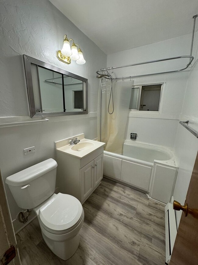 Photo - 2 bed 1 bath house with water,sewer, garbage and lawn care included!