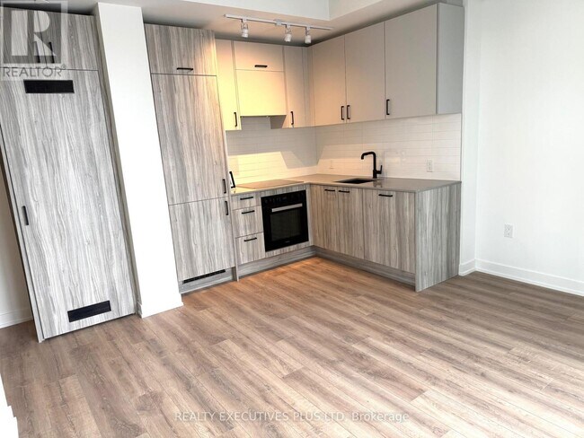 Photo - 1 Quarrington Lane Unité 1404