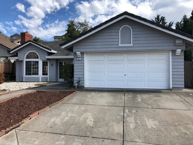 Building Photo - Gorgeous Home in Hercules!