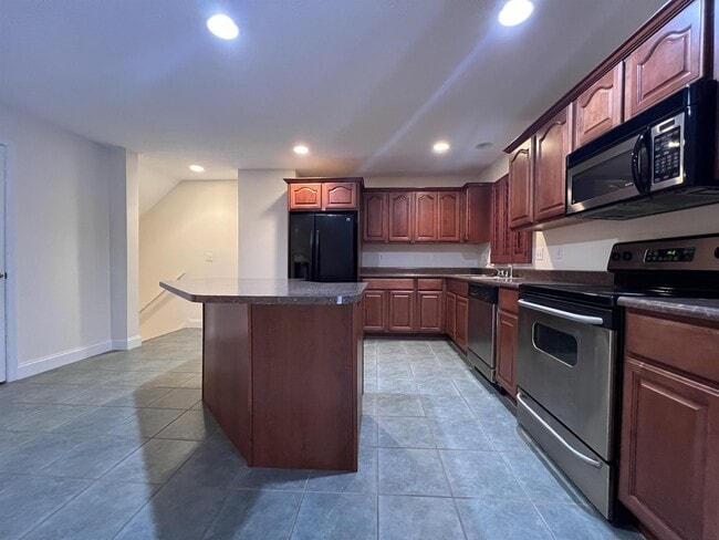 Photo - 81 Easton Mill Rd