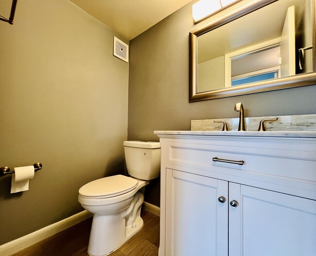 Photo - 260 Dorchester K