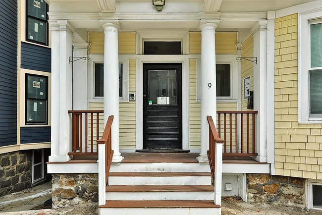 Photo - 9 Bellflower St Unit 3