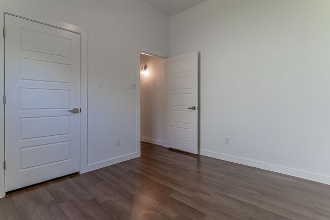 Photo - 2519 Centaurus Way