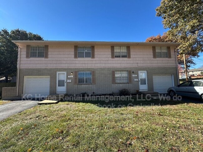 Building Photo - 9338 Bluejacket St