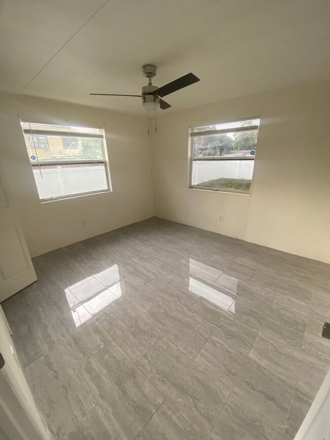 Photo - 3 bed, 1 Bath St. Petersburg FL