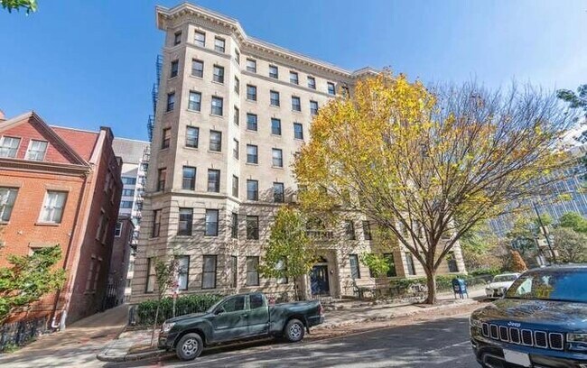 Photo - 1115 12th St NW Unit 302