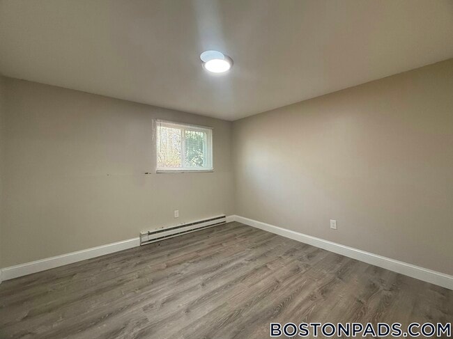 Photo - 310 Thompson Rd Unit 114