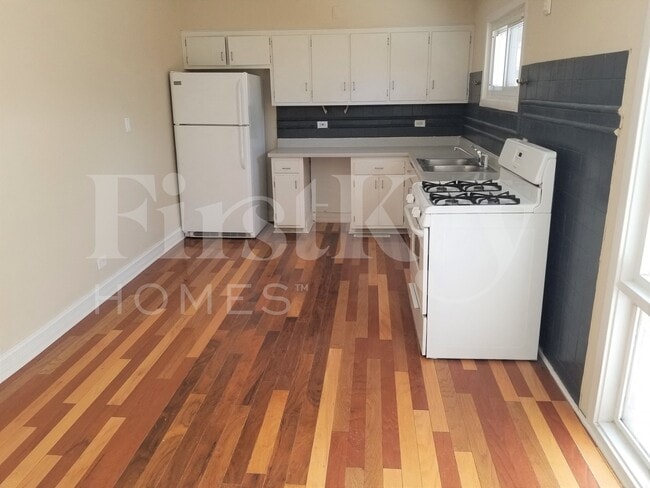 303 N Prospect Ave