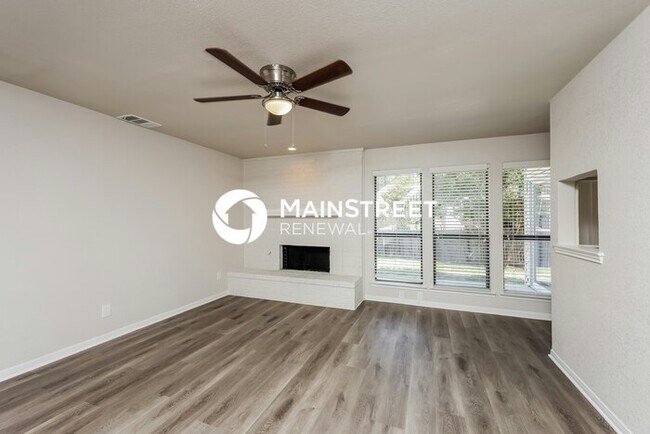 3 Bedroom Pet-Friendly Home in Mesquite, TX with Main Street Renewal