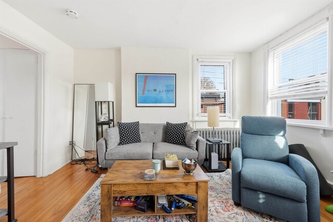 Photo - 647 Garden St Unit 3W