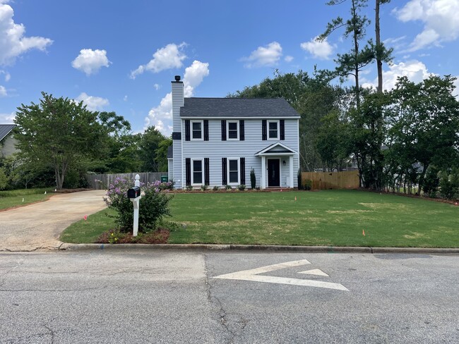 Building Photo - 575 Fairfield Way Rental