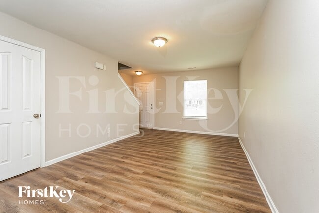 Photo - 165 Salem Trail Ct