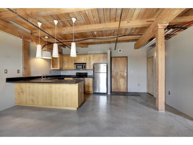 Photo - 127 5th St NE Unidad 306