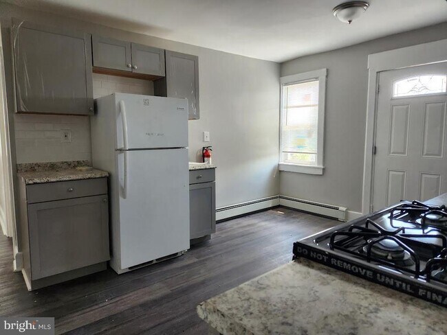 Photo - 108 New Broadway Apartment Unit 100B