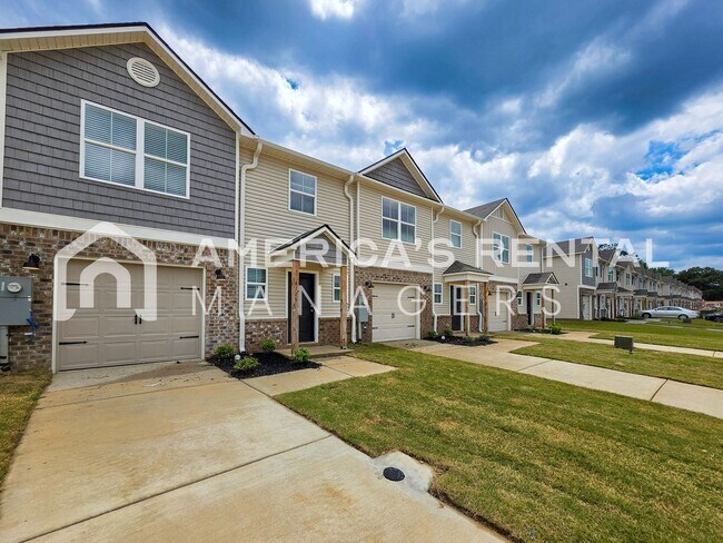 Photo - Available NOW!!! DEPOSIT PENDING!