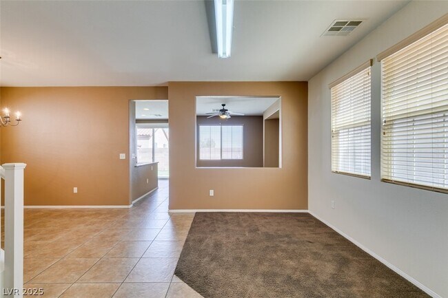 Photo - 9208 Red Knoll St