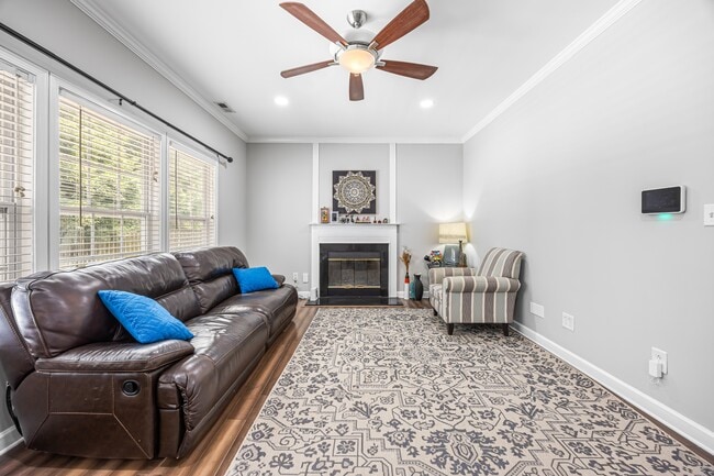 Photo - 1903 Dundalk Rd