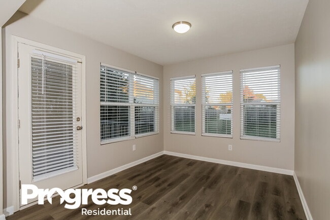 Photo - 10602 Scotwood St