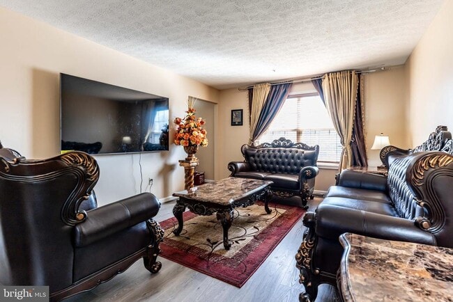 Photo - 12212 Birchview Dr