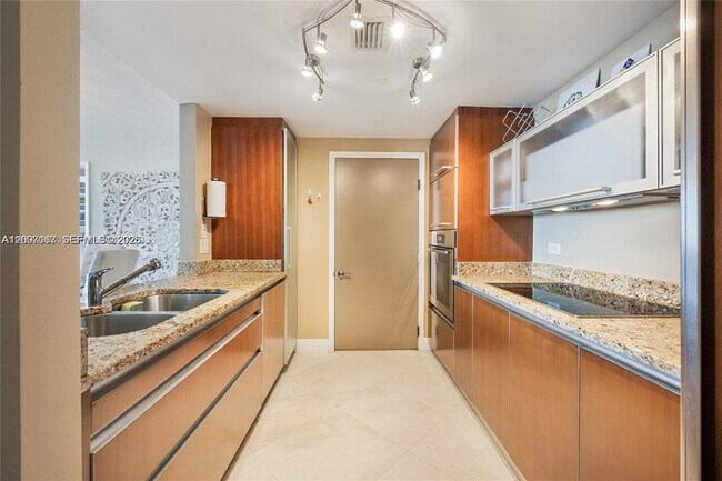 Photo - 17201 Collins Ave Unit 2305