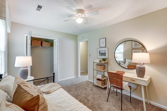 Davis Crossing Apartments