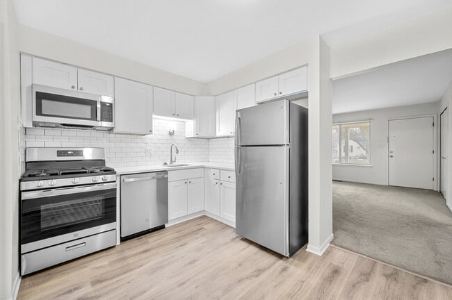 Photo - 38224 Hixford Pl