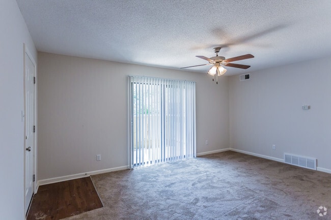 Woodlake Apartments