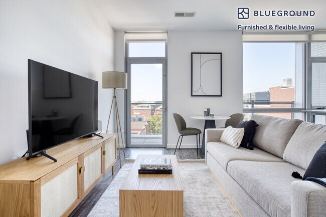 Photo - 1924 8th St NW Unidad FL5-ID311