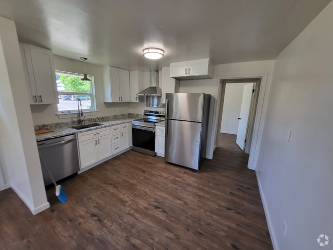 Building Photo - 3276 92nd St S Rental