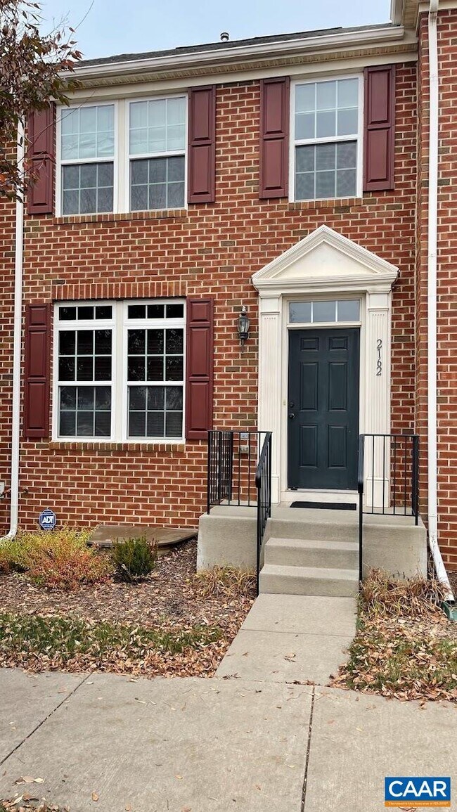 Photo - 2162 Lockwood Dr Townhome
