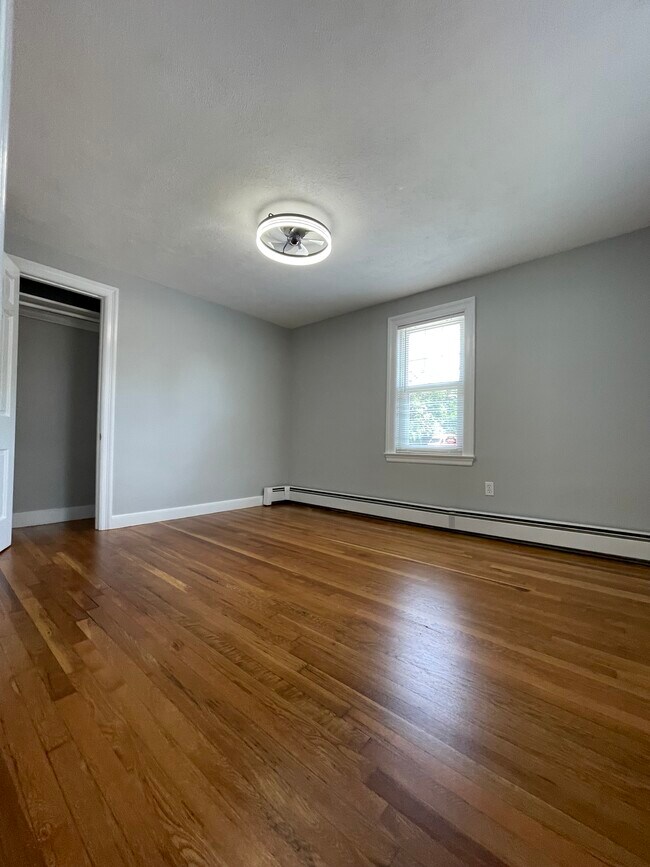 Photo - 1 Tobin Rd