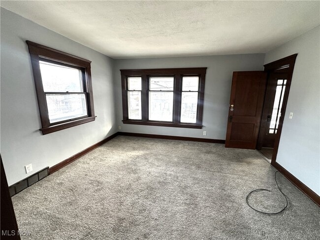 Photo - 4270 Valley Rd Unit UP