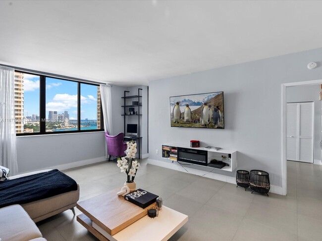 Photo - 540 Brickell Key Dr Unit 1702