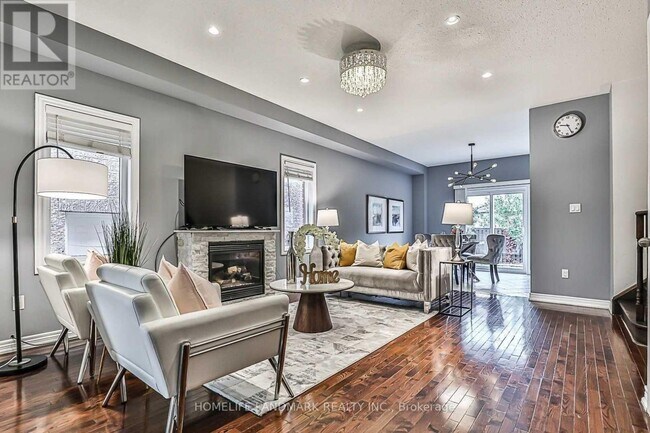 Photo - 30 Ozner Crescent