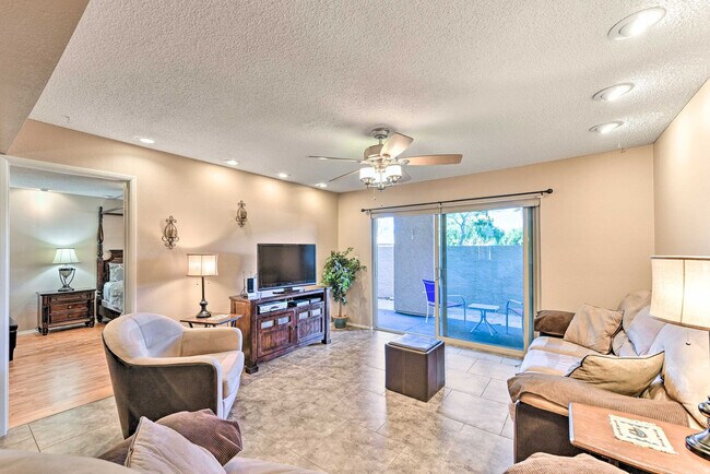 602 North May-SI ID1545661P