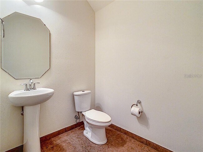 Photo - 10120 Eagle Creek Center Blvd