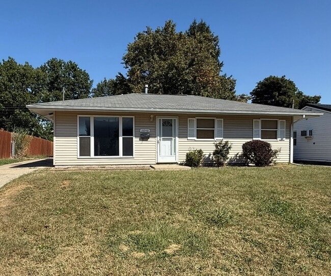 Building Photo - Meadowlark Ranch! 3 bed, 1 bath Rental