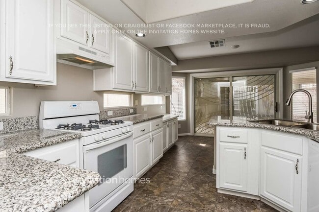 Photo - 10827 Rising Smoke Ct