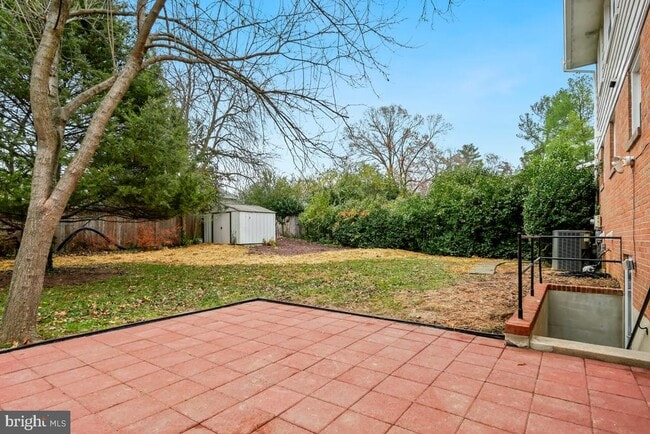 Photo - 8728 Old Courthouse Rd