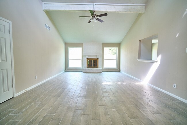 Building Photo - 7214 Westbranch Dr Rental