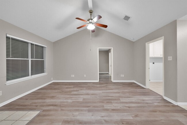 Photo - 16376 Sun View Ln