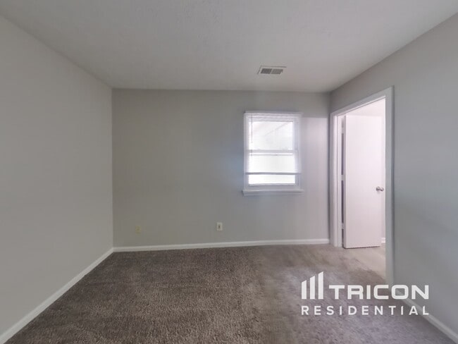 Photo - 5220 Tamarisk Ct