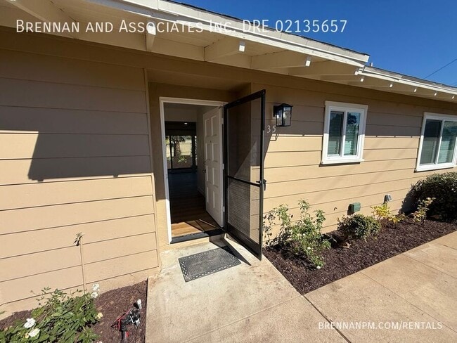 Photo - 35 Flower St