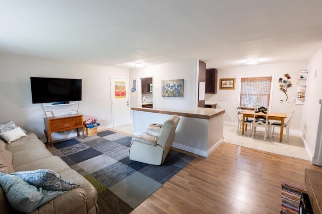 Photo - 1706 Clark Ave