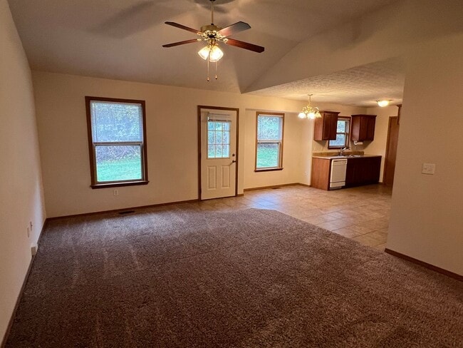 Photo - Nixa Rental available in Tuckaway neighborhood