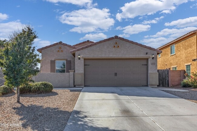 Photo - 18557 W Pueblo Ave