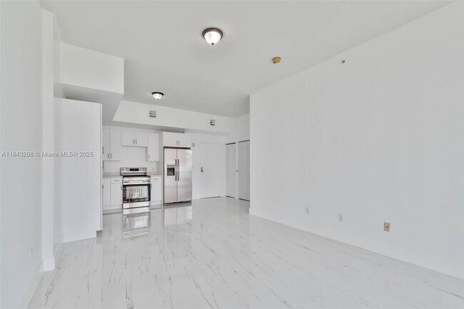 Photo - 1350 NW 8th Ct Unit B-5